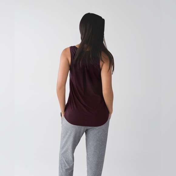 Lululemon Go Om Tank in Ghost Weave Burnout Black Cherry Size 6. - Picture 10 of 14